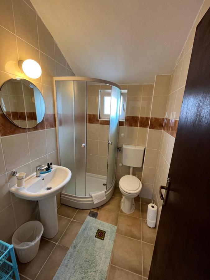 Studio Apartments Kul Budva Luaran gambar