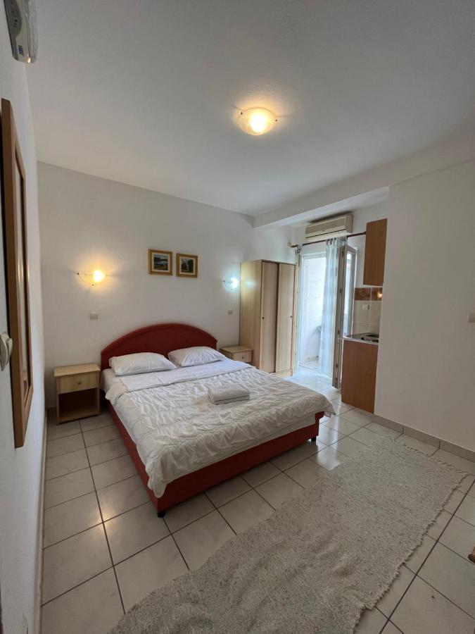 Studio Apartments Kul Budva Luaran gambar