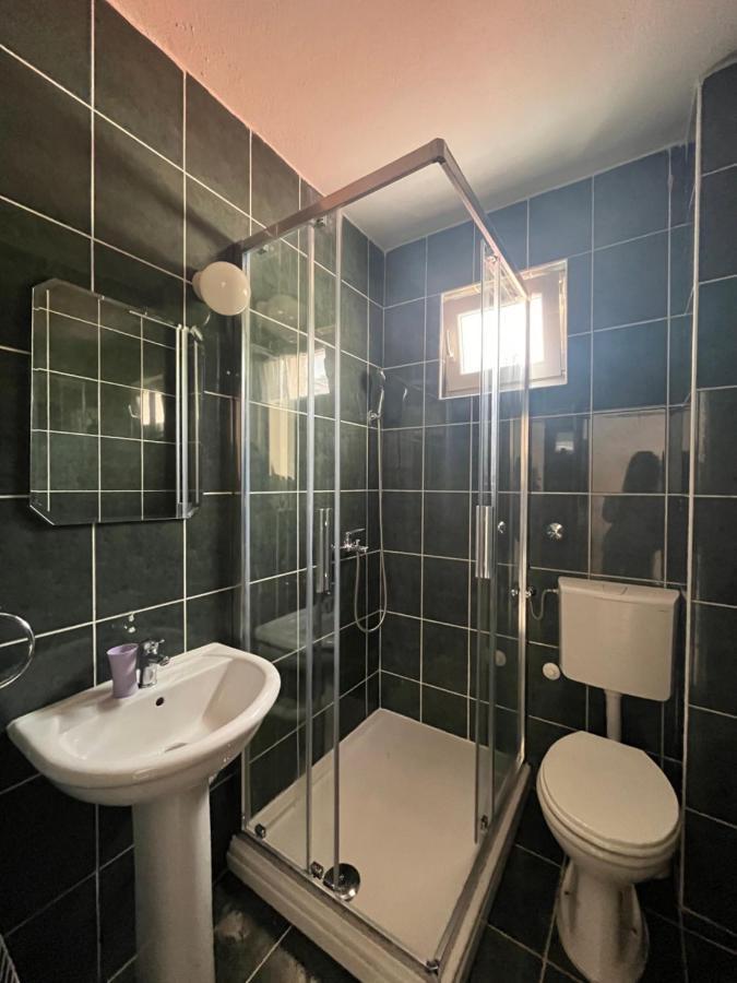 Studio Apartments Kul Budva Luaran gambar
