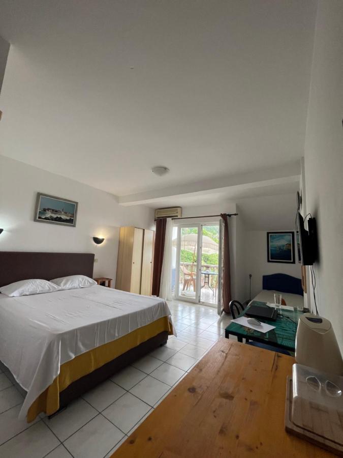 Studio Apartments Kul Budva Luaran gambar